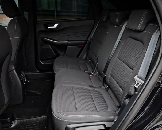 Ford Kuga cena 109900 przebieg: 10000, rok produkcji 2023 z Błonie małe 781